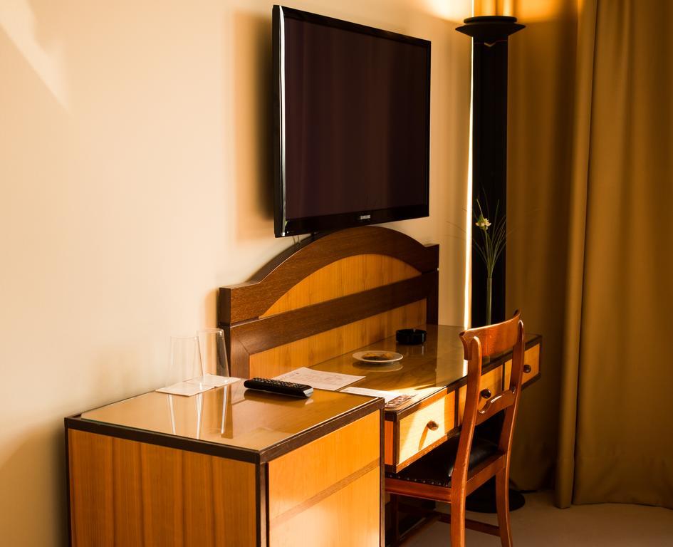 New Hotel Οβιέδο Δωμάτιο φωτογραφία
